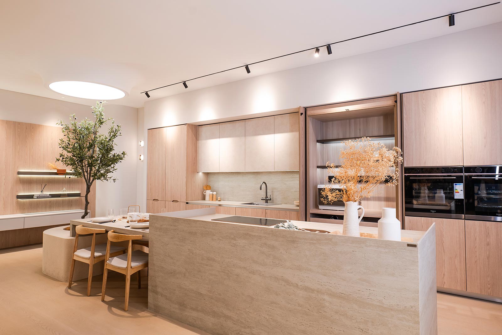 ebac home signature showroom 01 kitchen design 1600px