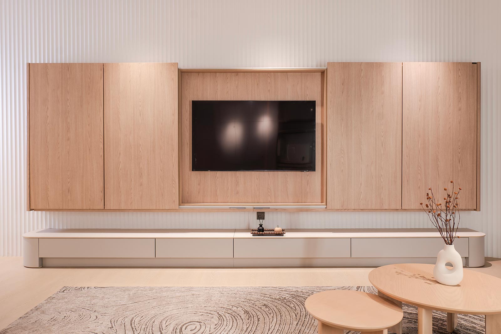 ebac home signature showroom 05 built in cabinet 1600px