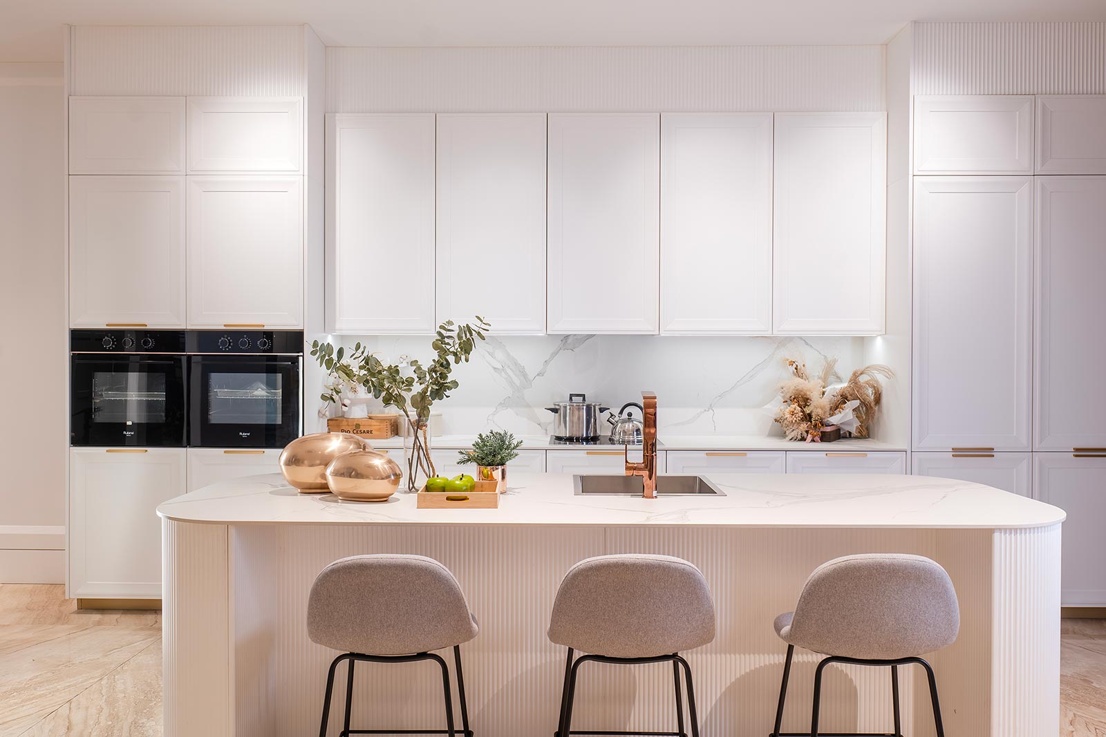 ebac home signature showroom 10 modern kitchen 1600px